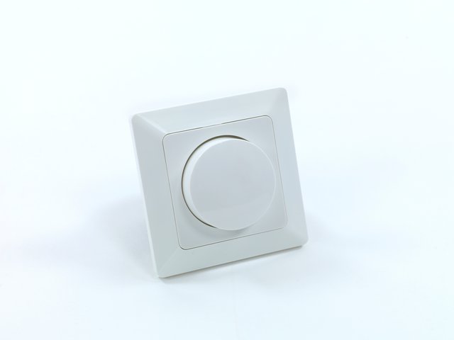Dimmer 20-400W hvit 1