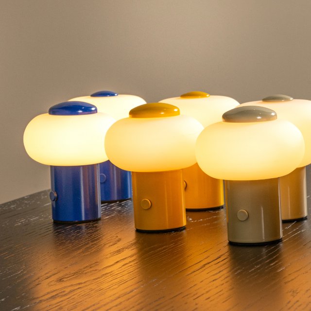 Gustav LED oppladbar bordlampe 9,5cm blå  3