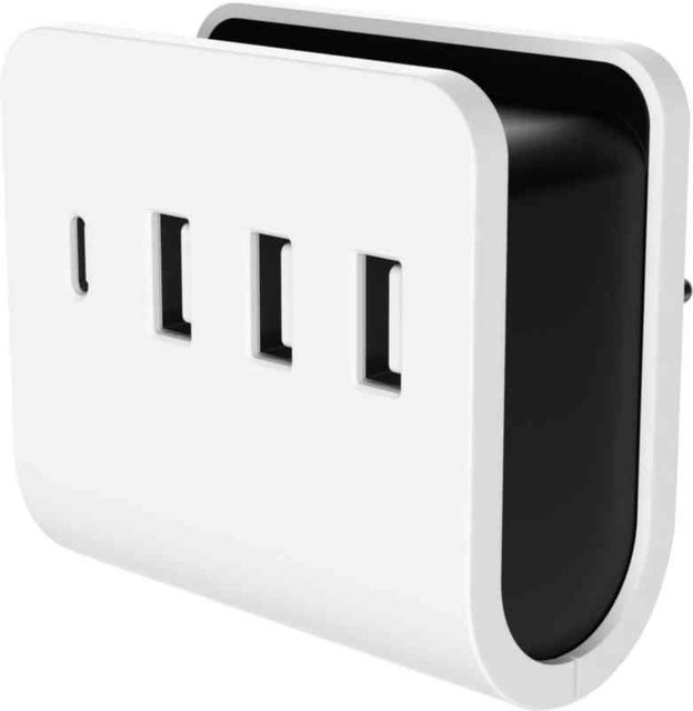 Stikkontakt med 4 USB ladeporter hvit 1
