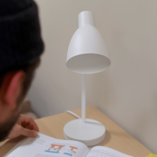 Gulliver skrivebordslampe 42cm hvit 2
