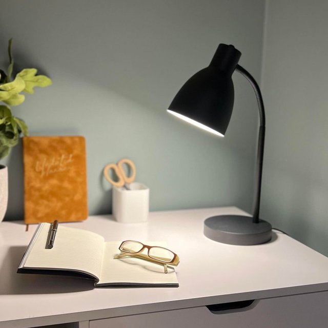 Gulliver skrivebordslampe 42cm sort 2