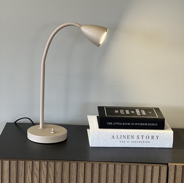Lina skrivebordslampe 41cm beige 2