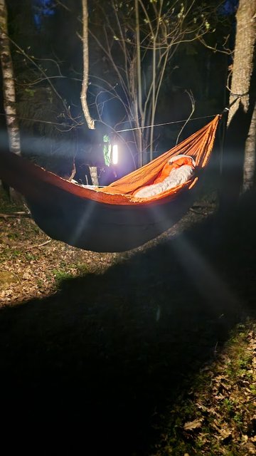 Camping lampe LED oppladbar IP68 14cm grønn 3