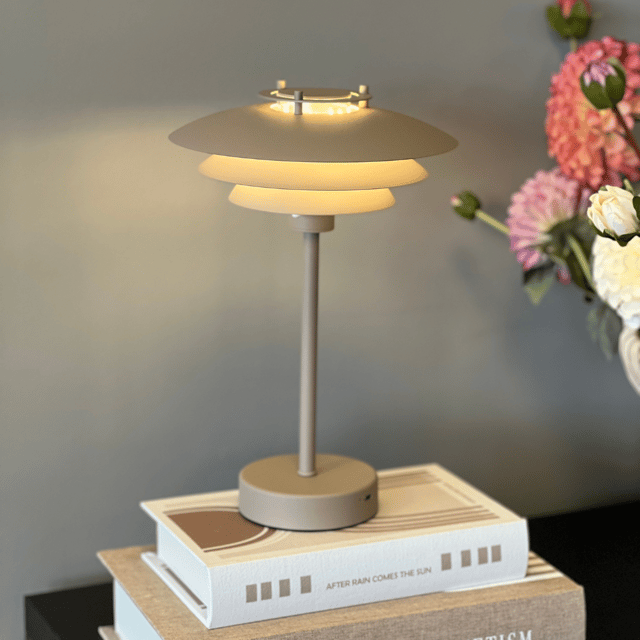 Joakim LED oppladbar bordlampe 30cm beige 2