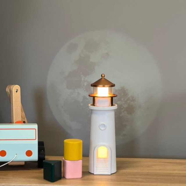 Fyrtårn prosjektor LED oppladbar bordlampe 24cm hvit 2