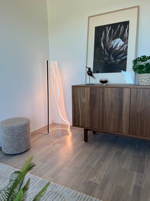 Shape LED gulvlampe 120cm klar, bilde 2 av 9