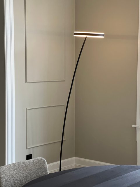 Orbit O-sirkel LED gulvlampe 175cm sort 3