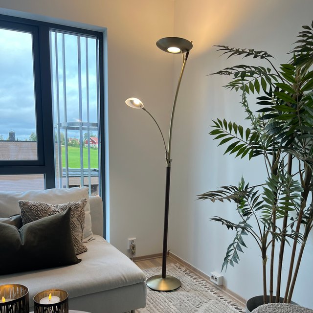 Helios LED uplight 2lys 197cm messing, bilde 1 av 13