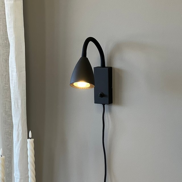 Lina Flex leselampe vegg 32cm sort 2