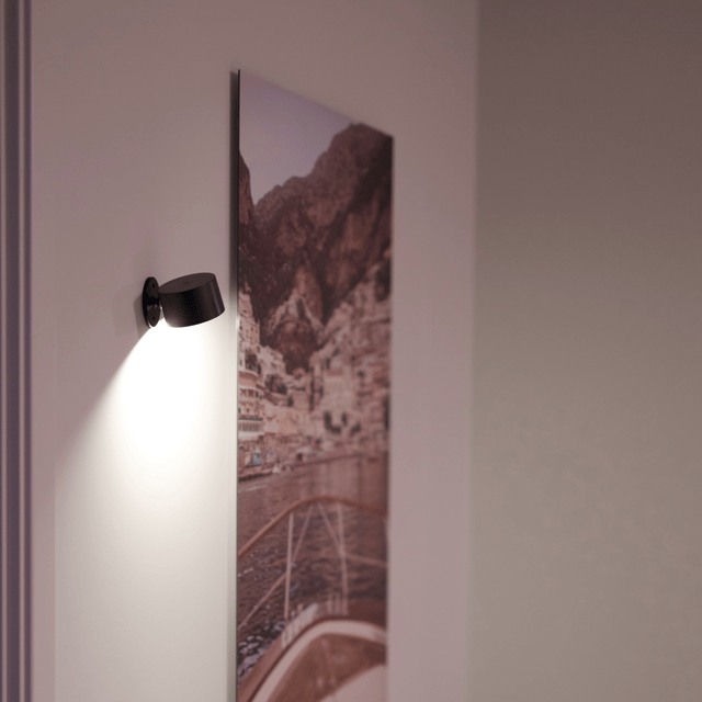 Frida LED oppladbar leselampe vegg 7,5cm sort 1