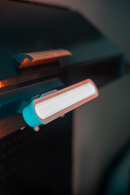 Magnetisk LED oppladbar vegglampe 28cm hvit, bilde 2 av 9