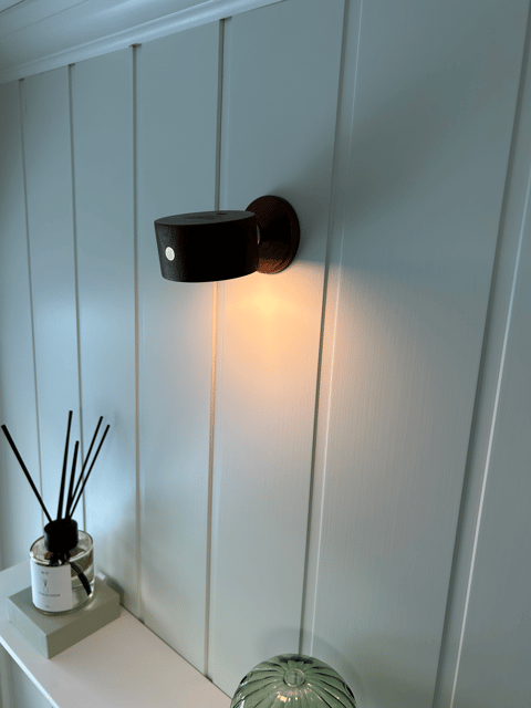 Thea Magnet LED oppladbar vegglampe 7cm brun 4