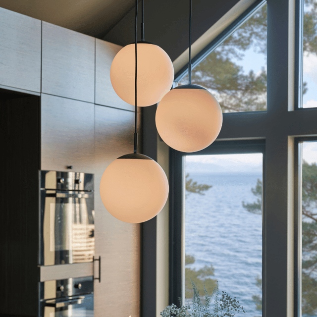 Rondell Ball taklampe 3lys 35cm hvit 1