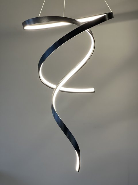Twister Tall LED taklampe 60cm sort 3