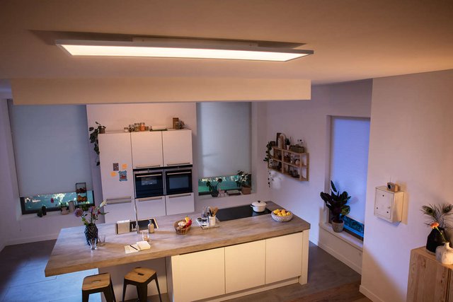Hue Aurelle LED panel 120cm hvit, bilde 3 av 3