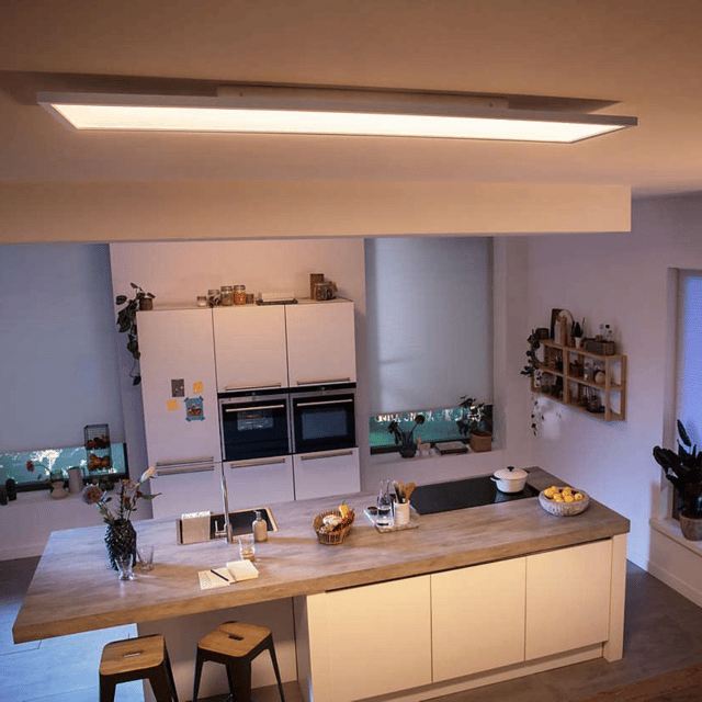 Hue Aurelle LED panel 120cm hvit, bilde 1 av 3