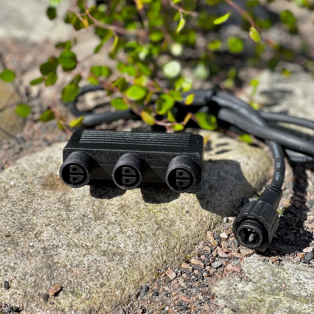 Splitter 1:3 Plug & Play, bilde 1 av 2