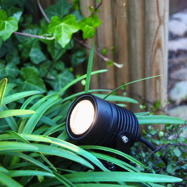 Nova LED utelampe spot IP65 sort 1
