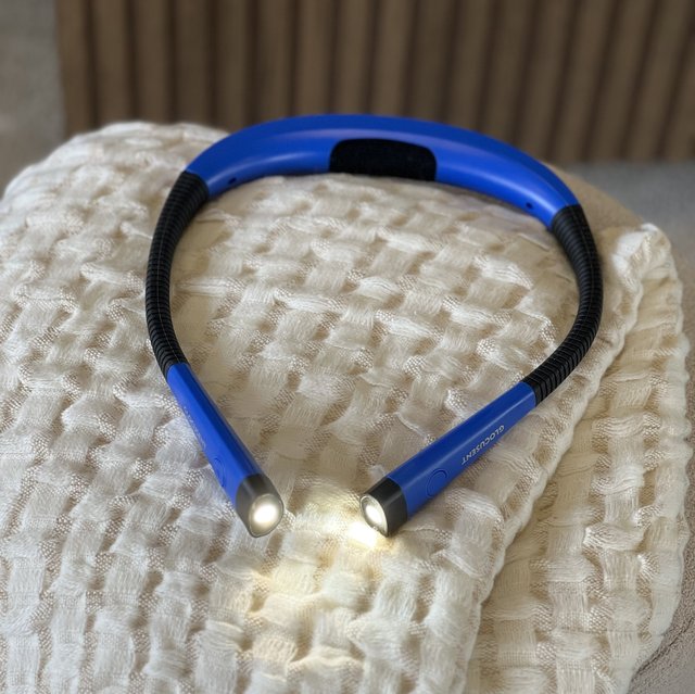 Neck Light LED oppladbar leselampe blå 1
