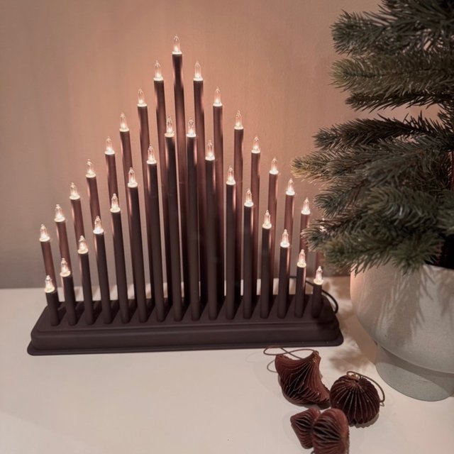 Glow 33 adventsstake brun, bilde 2 av 4