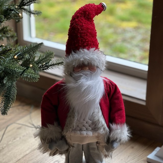Nisse med pels 60cm rød, bilde 2 av 4