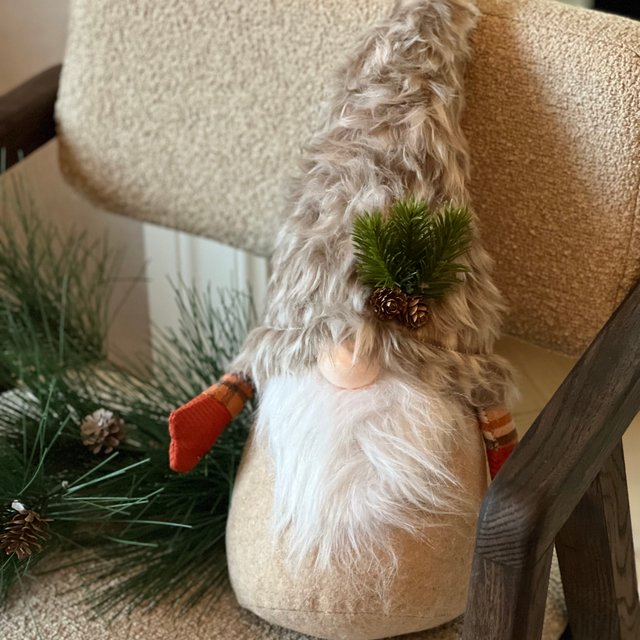 Nisse med gran 43cm brun, bilde 1 av 4
